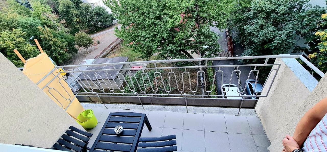 Ultracentral Apartments Bacău Екстериор снимка